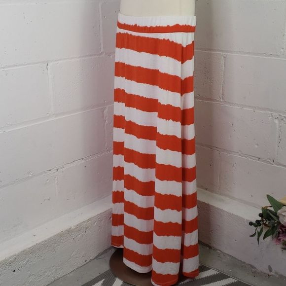 Philosophy Maxi skirt   - Picture 2 of 4